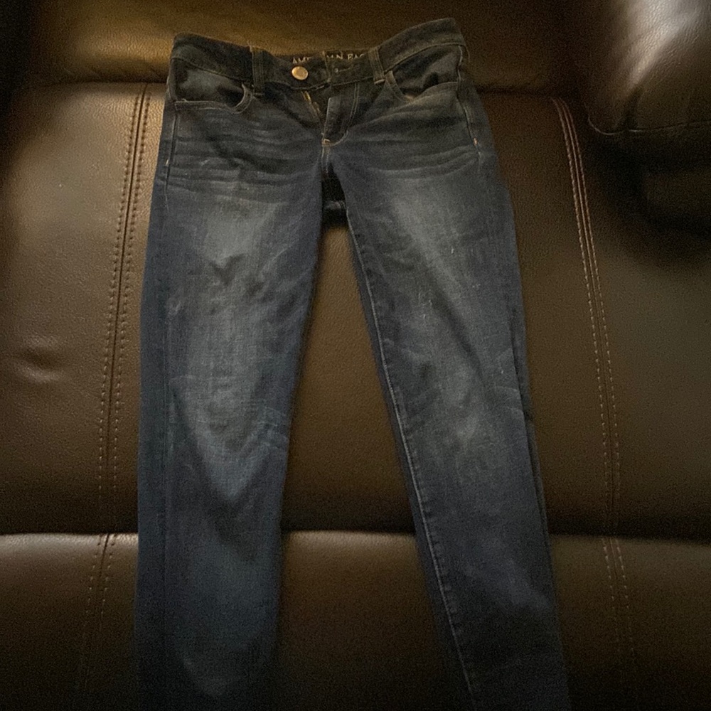 AMERICAN EAGLE low rise skinny jeans size 6